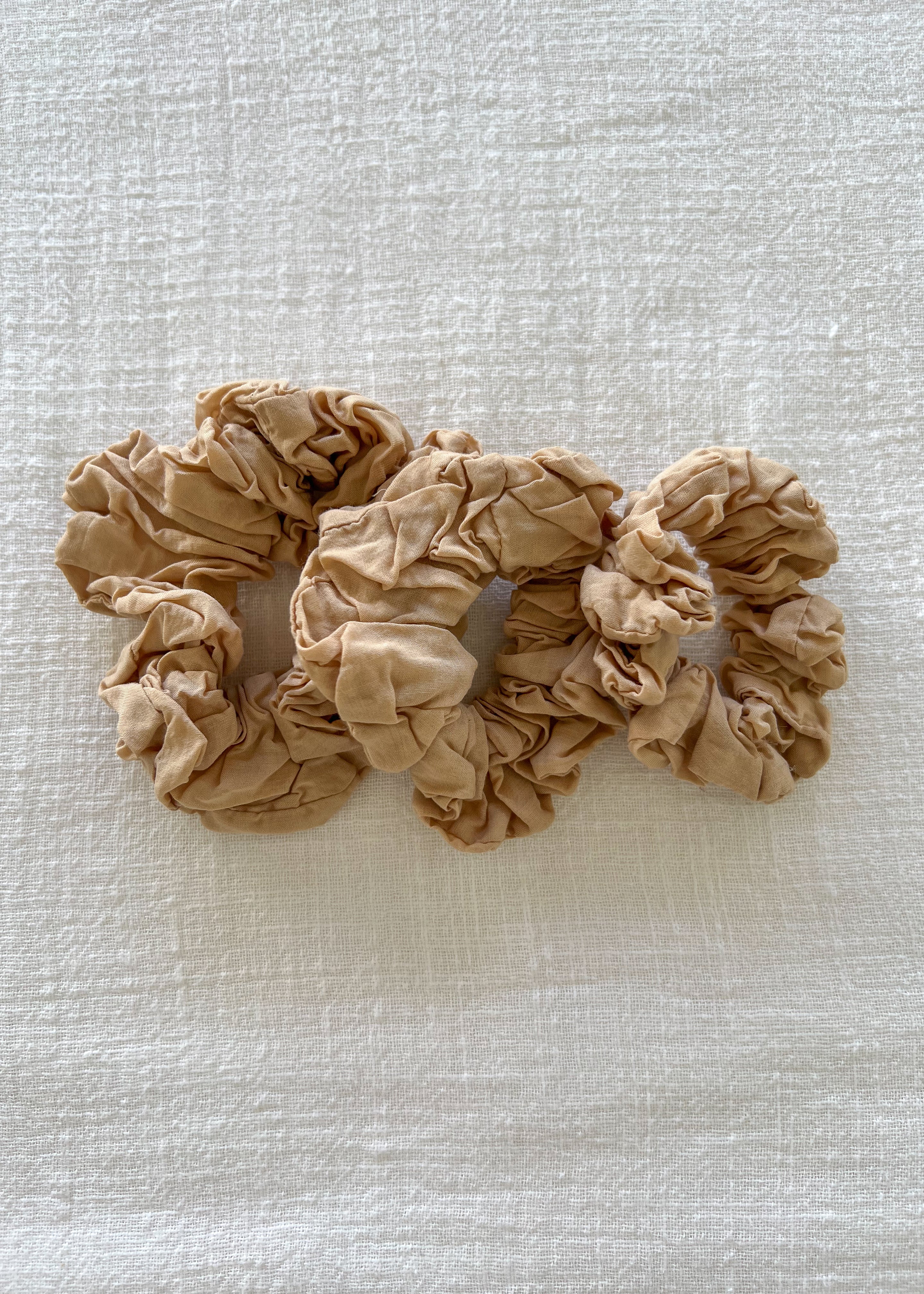 Ariana Plant Dyed Scrunchie Set Blush
